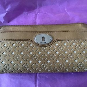 Fossil Tan Zip Around Wallet